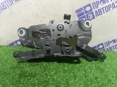 Петля капота передняя левая BMW F10 СЕДАН 2.0