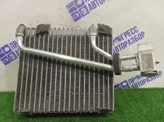 Радиатор кондиционера Volkswagen Touareg КРОССОВЕР