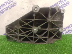 Кронштейн компрессора кондиционера Volkswagen