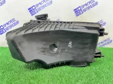 Корпус воздушного фильтра Volkswagen Touareg