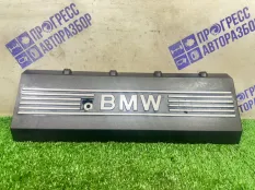 Декоративная крышка двигателя правая BMW 7-Series