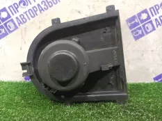 Мотор печки Volkswagen Bora СЕДАН 1.6 APF 2000