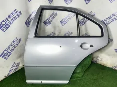 Дверь боковая задняя левая Volkswagen Bora СЕДАН