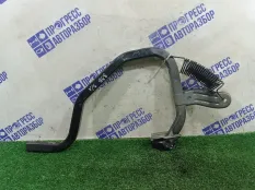 Петля крышки багажника задняя левая Renault Logan