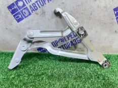 Петля крышки багажника задняя правая Volkswagen