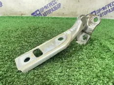 Петля капота правая Volkswagen Bora СЕДАН 1.6 APF