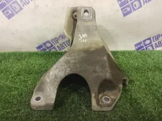 Кронштейн двигателя правый BMW X1 E84 КРОССОВЕР