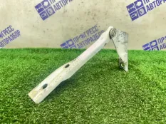 Петля капота левая Volkswagen Polo СЕДАН 1.6 CWV