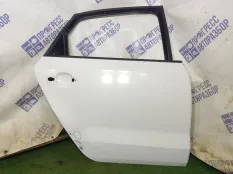 Дверь задняя правая Volkswagen Polo СЕДАН 1.6 CWV