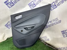 Дверная карта задняя правая Ford Fiesta ХЕТЧБЕК