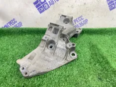 Кронштейн генератора Renault Megane 3 ХЕТЧБЕК 1.6