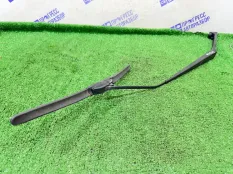 Дворник лобового стекла правый Subaru Impreza