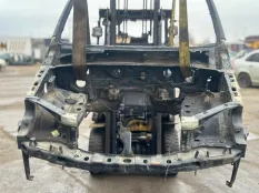 Лонжерон Kia Sorento ВНЕДОРОЖНИК 2.5 D4CB 2006