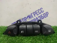 Блок кнопок Hyundai Starex МИНИВЭН 2.5 D4CB 2002