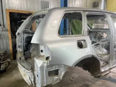 Крыло заднее правое Volkswagen Touareg КРОССОВЕР