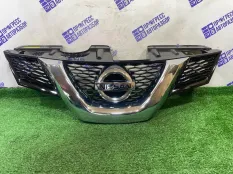 Решетка радиатора Nissan X-Trail T32