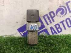 Датчик кондиционера Volkswagen Golf 6