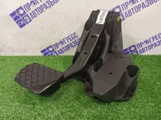 Педаль тормоза Volkswagen Polo СЕДАН 1.6 CFNA 2014