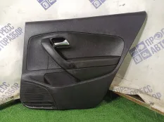 Дверная карта задняя правая Volkswagen Polo СЕДАН