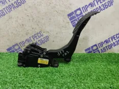 Педаль газа Volkswagen Polo СЕДАН 1.6 CFNA 2014