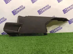 Обшивка багажника левая Land Rover Range Rover