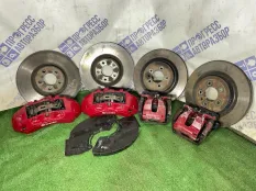 Комплект тормозов Brembo передний правый Land