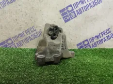 Кронштейн двигателя левый Kia Rio 4 1.4 G4LC 2017