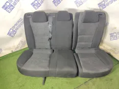 Сиденье заднее Hyundai i30 ХЭТЧБЕК 1.6 G4FG 2012