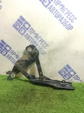 Петля капота передняя правая Dodge Caliber