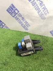 Блок реле Hyundai Tucson ХЭТЧБЕК 2.0 D4EA 2005