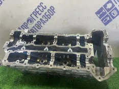Головка блока цилиндров (ГБЦ) Mercedes-Benz S350