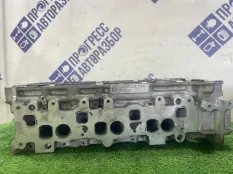 Головка блока цилиндров (ГБЦ) Mercedes-Benz S350
