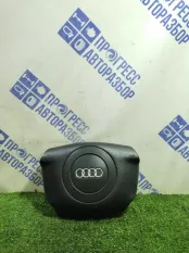 Подушка безопасности в руль (AIRBAG) Audi A6 СЕДАН