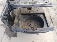 Ниша запасного колеса Audi A6 СЕДАН 2.8 ACK 1997