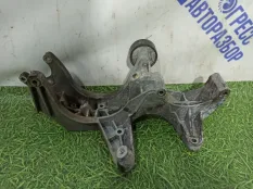 Кронштейн генератора Volkswagen Touareg КРОССОВЕР