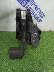 Педаль тормоза Volkswagen Polo СЕДАН 1.6 CFNA 2013