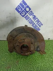 Поворотный кулак передний правый Volkswagen Polo