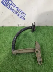 Петли багажника задние правые Volkswagen Passat B6