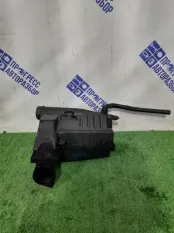 Корпус воздушного фильтра Volkswagen Passat B6