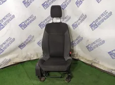 Сиденье правое Ford Focus 3 1.6 2012
