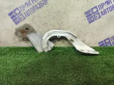 Петля капота правая Ford Focus 3 1.6 2012