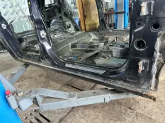 Порог кузова правый Opel Astra H УНИВЕРСАЛ Z16XER