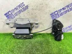 Замок двери багажника Volvo XC90 ВНЕДОРОЖНИК 2.0