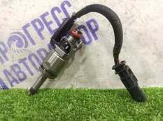 Форсунка топливная Volvo XC90 ВНЕДОРОЖНИК 2.0