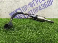 Форсунка топливная Volvo XC90 ВНЕДОРОЖНИК 2.0