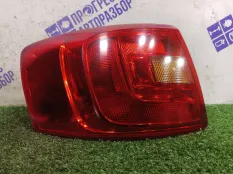 Фонарь задний левый Volkswagen Jetta 1.4 CTH
