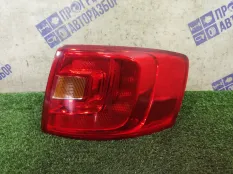 Фонарь задний правый Volkswagen Jetta 1.4 CTH