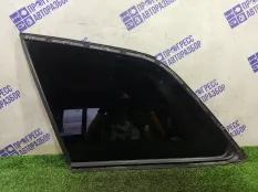 Стекло форточка боковое заднее левое Audi Q7 CZZA