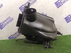 Корпус воздушного фильтра Nissan Qashqai