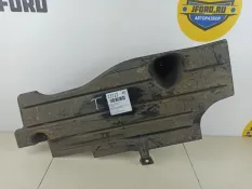 Защита антигравийная Ford Kuga 2014 1764463 CBS, задняя правая